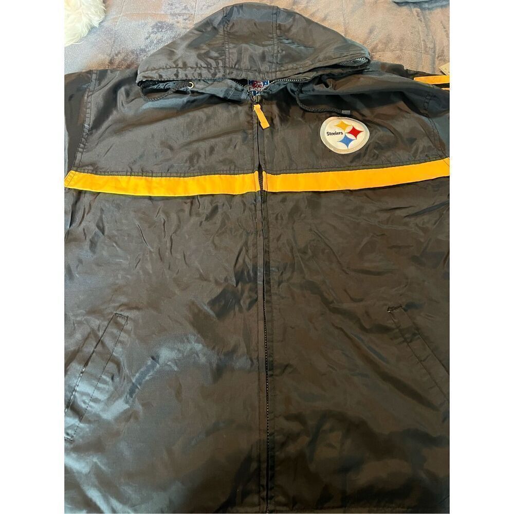 Men’s Steelers windbreaker ￼‎